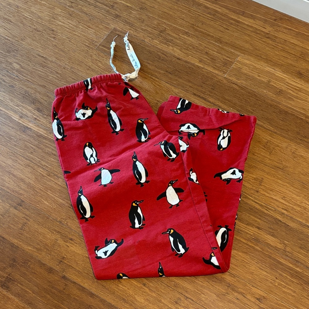 Hatley Red Penguin-Print Men’s Pajama Bottoms